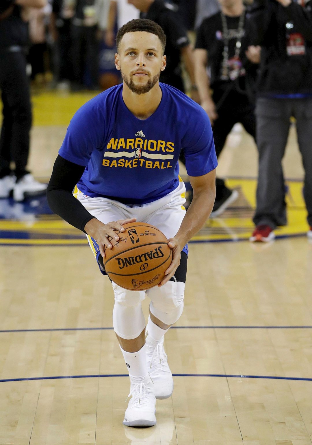 来了来了！威少亲承现状！NBA自由市场最后的大牌