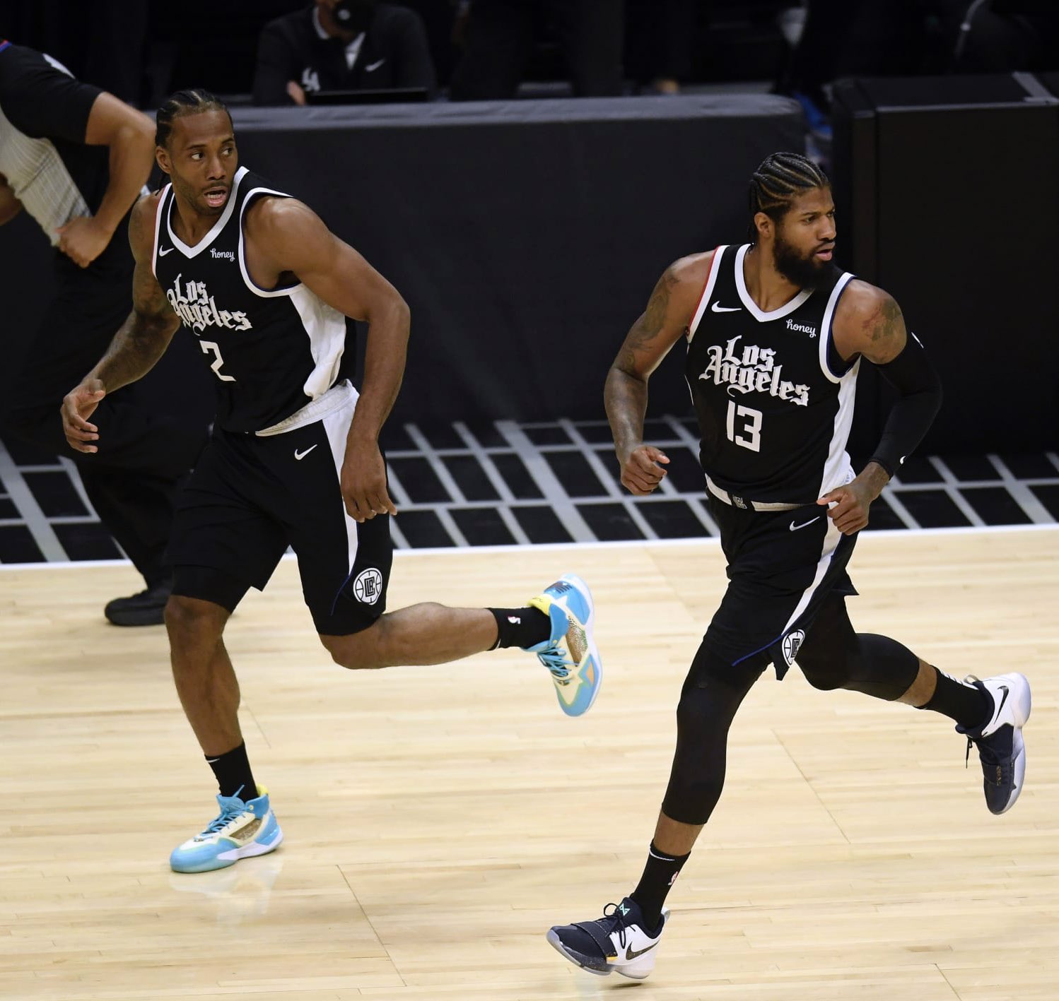 丝提供更清 丝提供更清